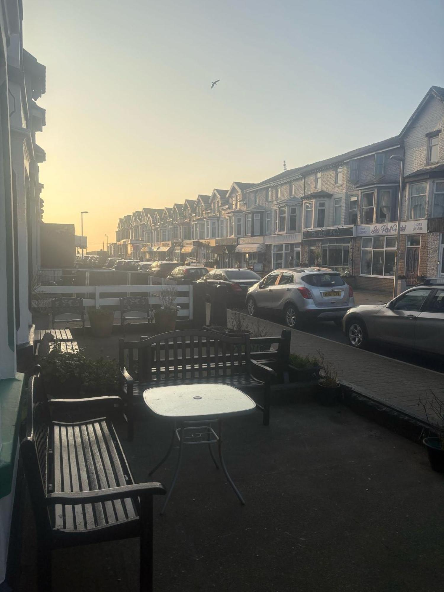 Hotel Fir Trees Blackpool Esterno foto
